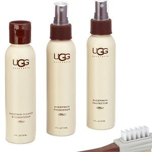 UGG SHEEPSKIN CARE KIT